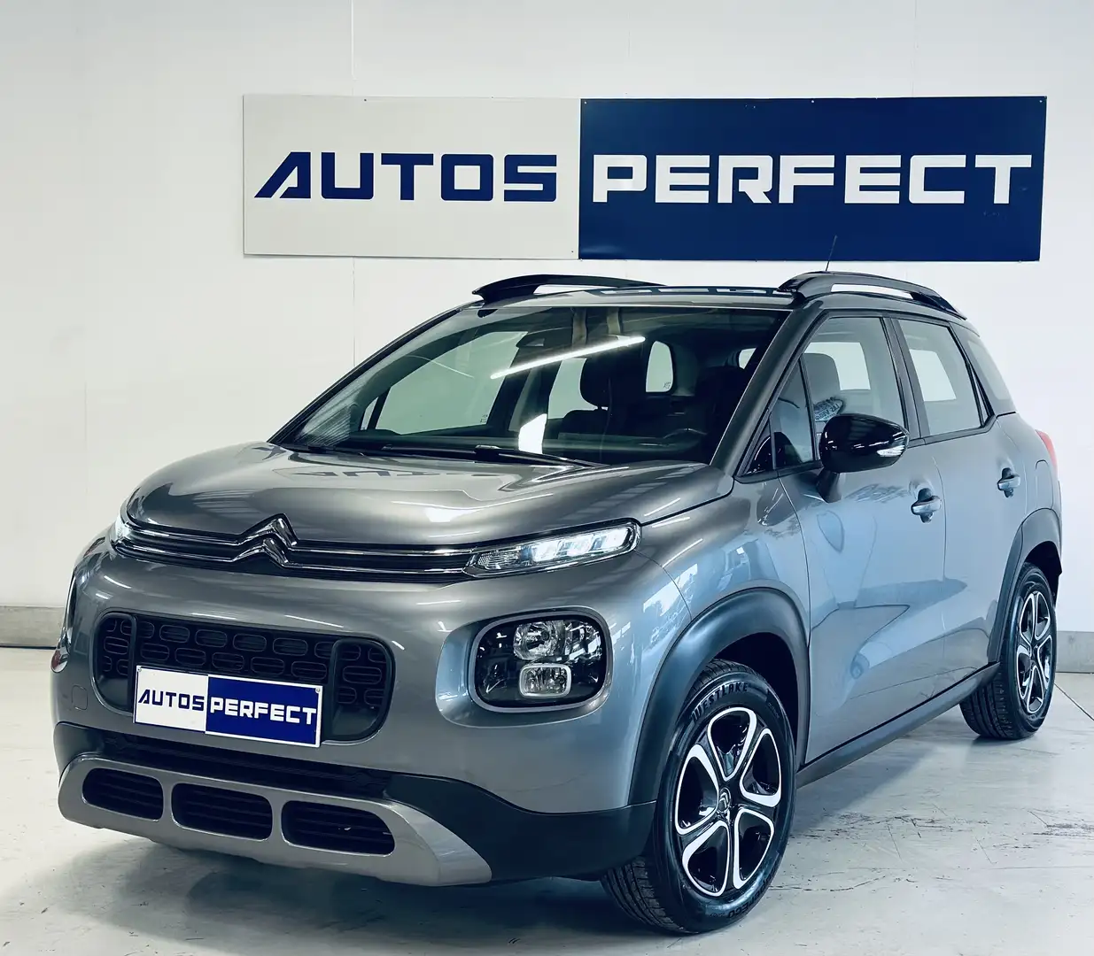 Citroen C3 Aircross 1.2 CLIM PDC ISOFIX CARPLAY BLUETOOTH CRUISE Gris - 1