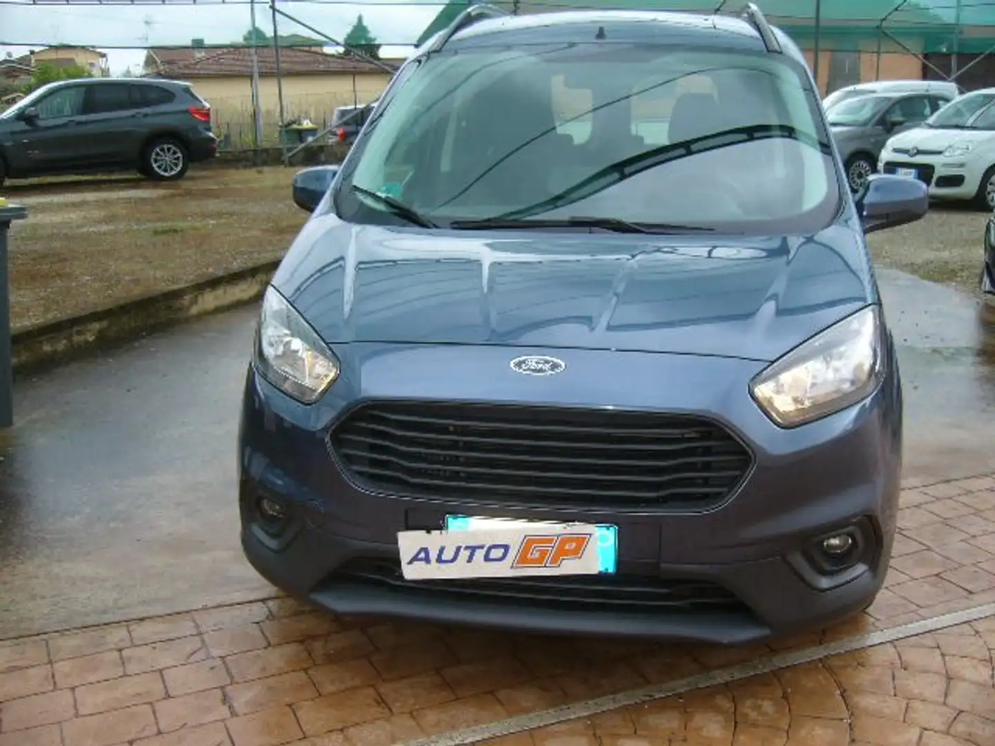 Ford Transit Courier plus Grey - 1