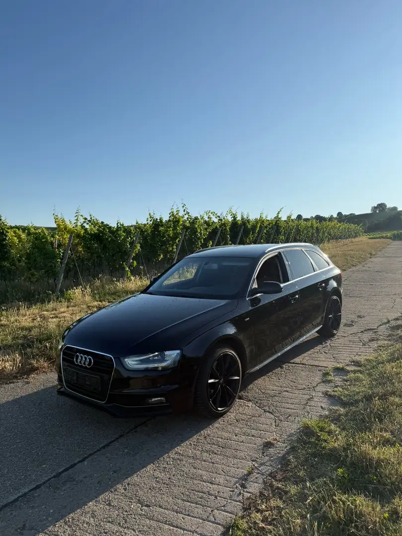 Audi A4 Avant 2.0 TDI DPF multitronic S line Schwarz - 1