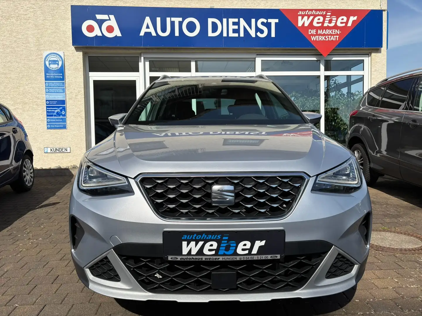 SEAT Arona Xperience*NAVIGATION*CARPLAY*LED*Si.Hz.*Tempomat Grau - 2