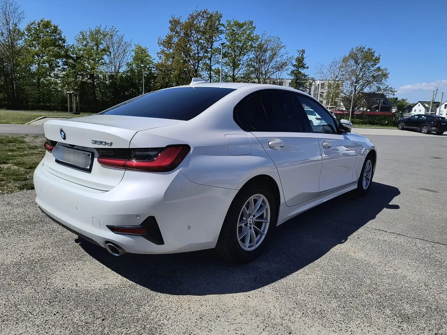BMW 320 3er Diesel 320d Aut. Sport Alb - 2