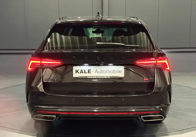 Skoda Octavia view 5