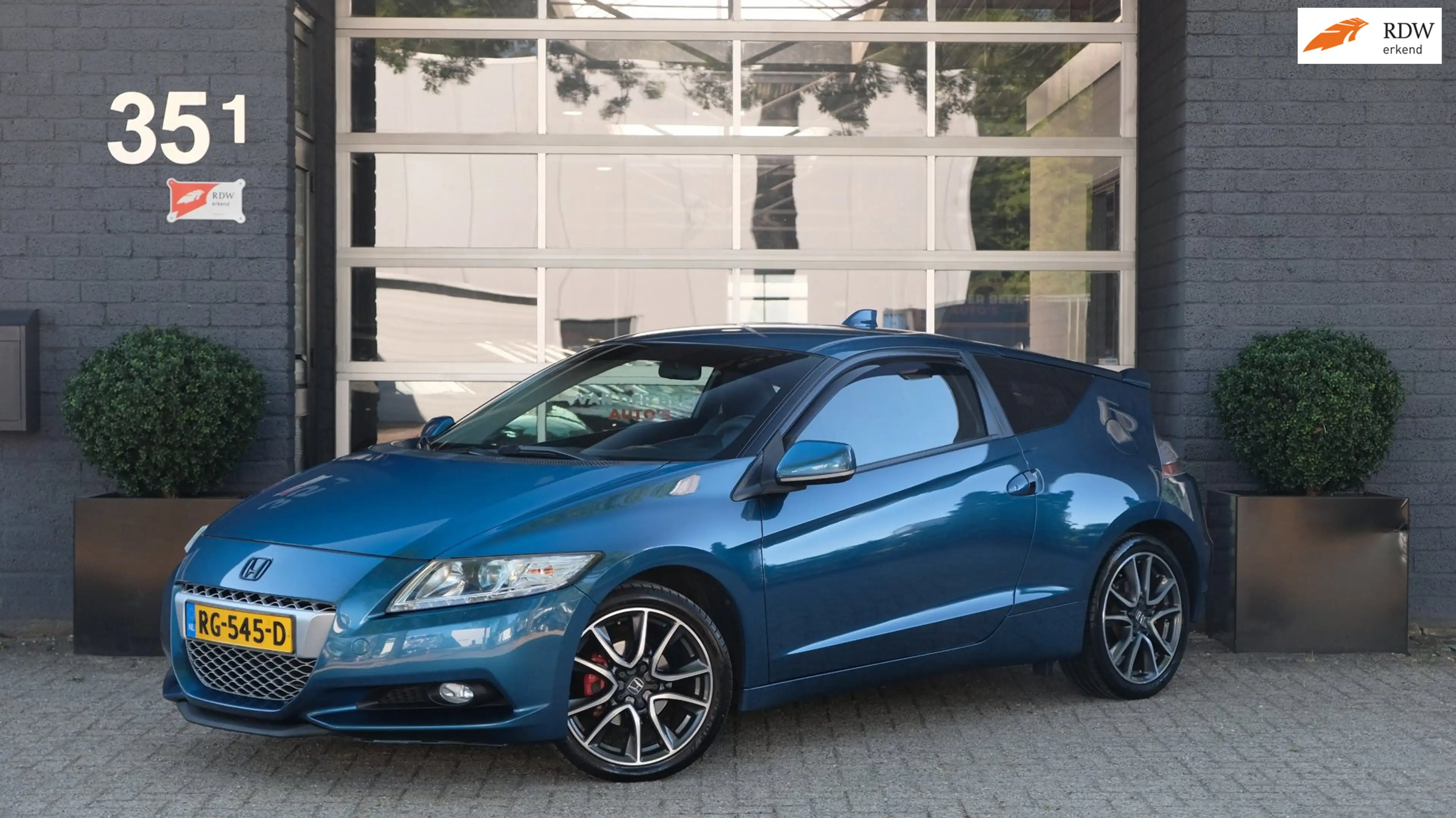Honda CR-Z 1.5 i-Vtec IMA Sport | HKS
