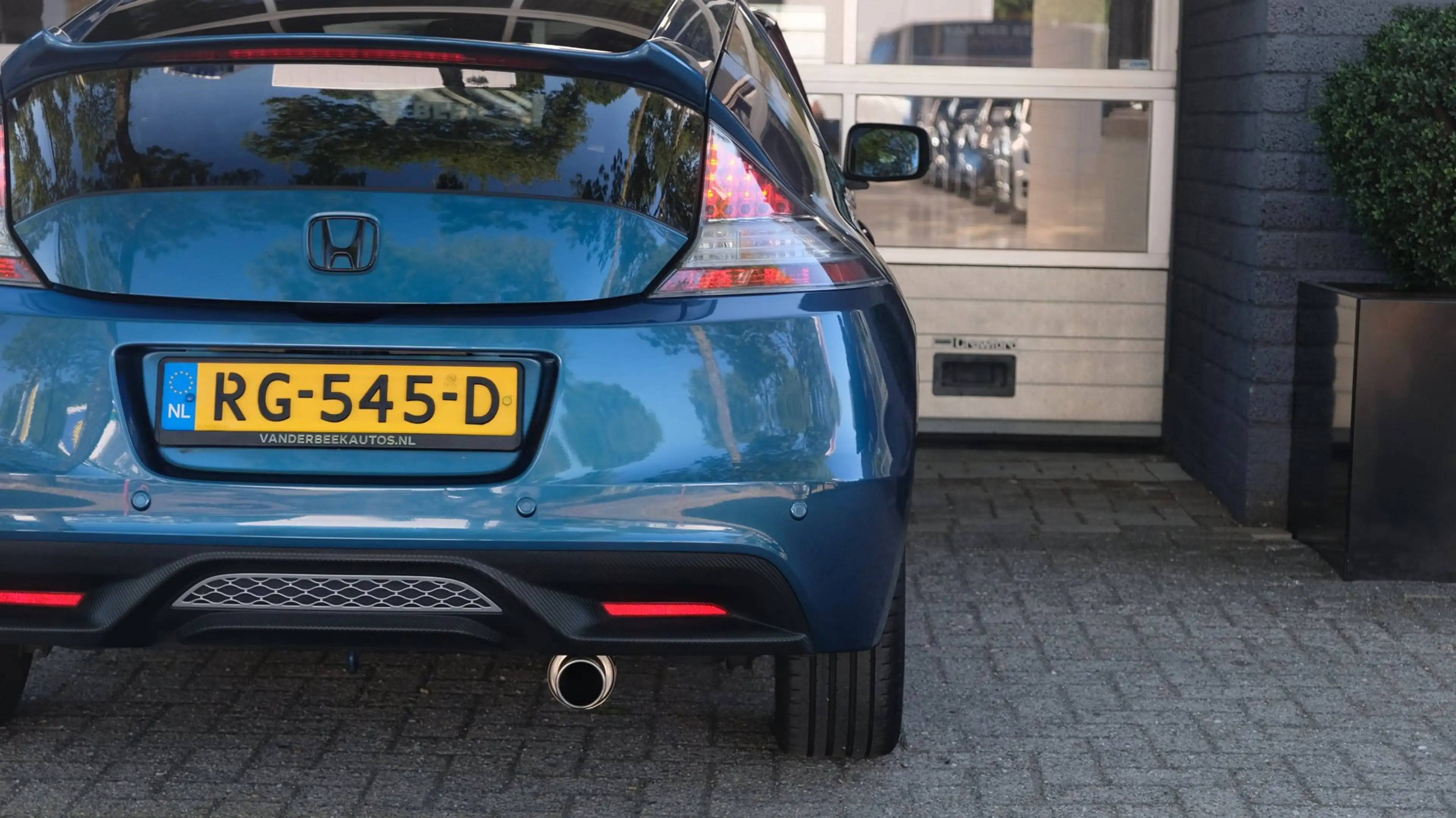 Honda CR-Z 1.5 i-Vtec IMA Sport | HKS — photo 20