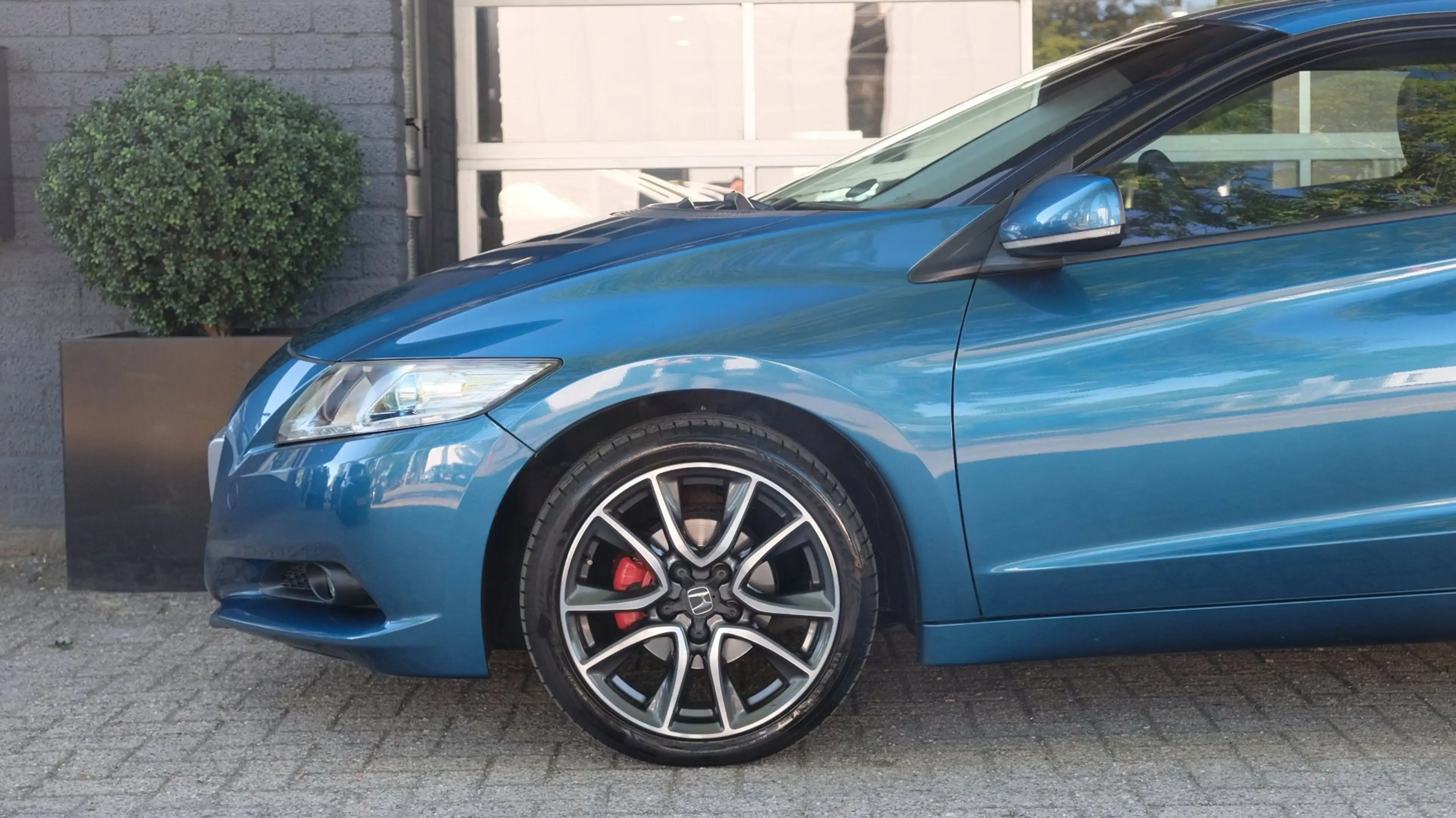Honda CR-Z 1.5 i-Vtec IMA Sport | HKS — photo 17