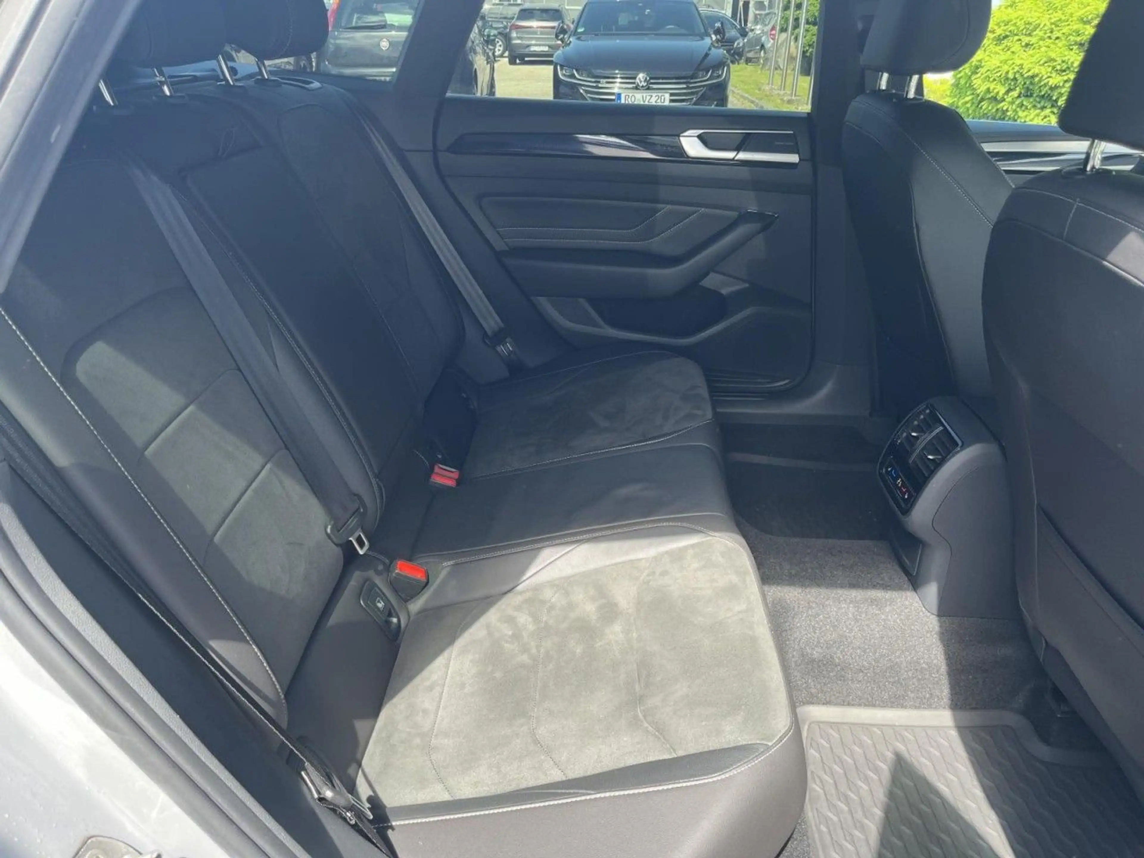 Volkswagen Arteon Arteon Shootingbrake 2,0 TDI DSG R-Line (AHK+DCC — photo 12