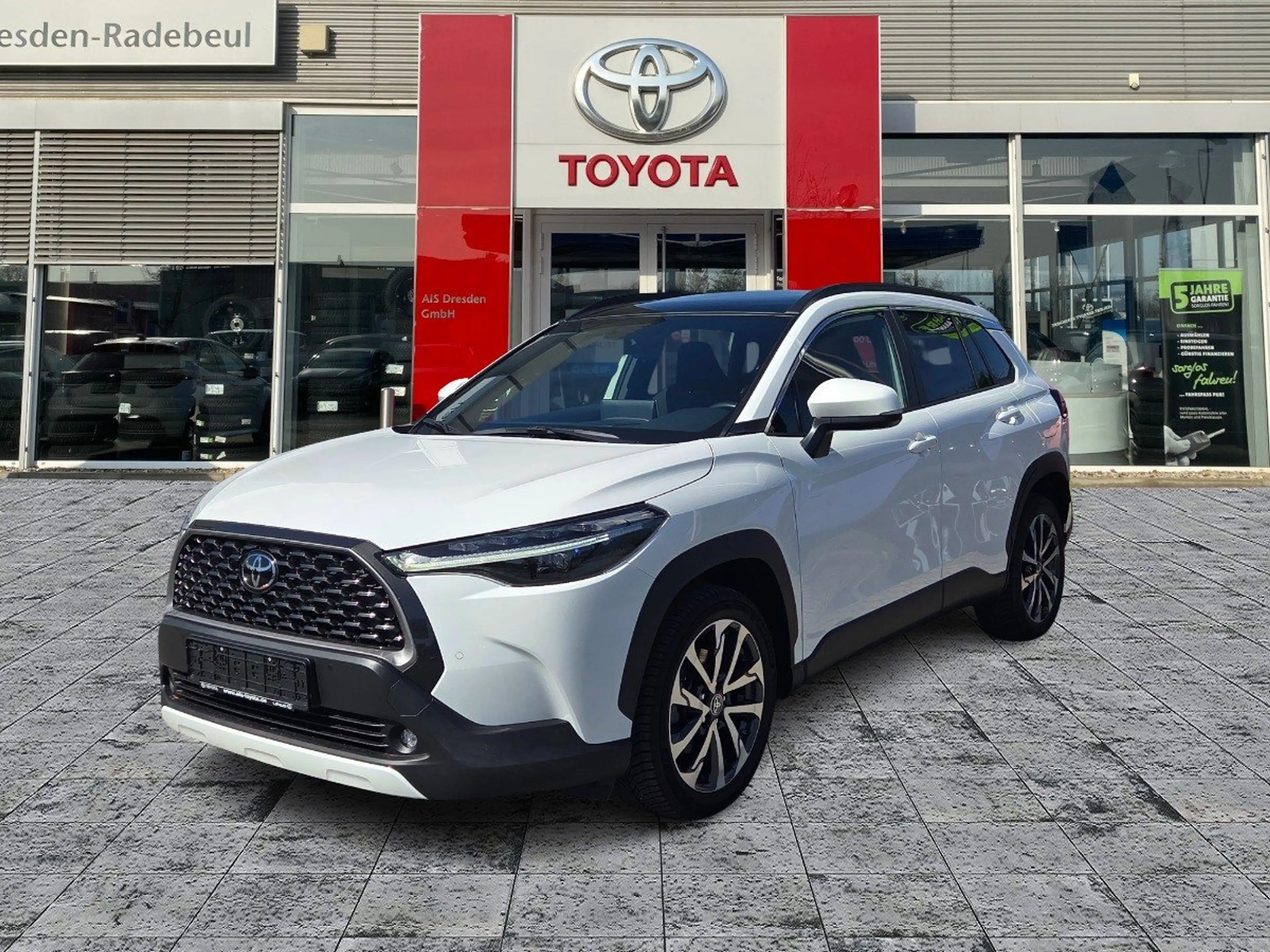 Toyota Corolla Cross 1.8 D FWD Team Deutschland ACC Navi — photo 2