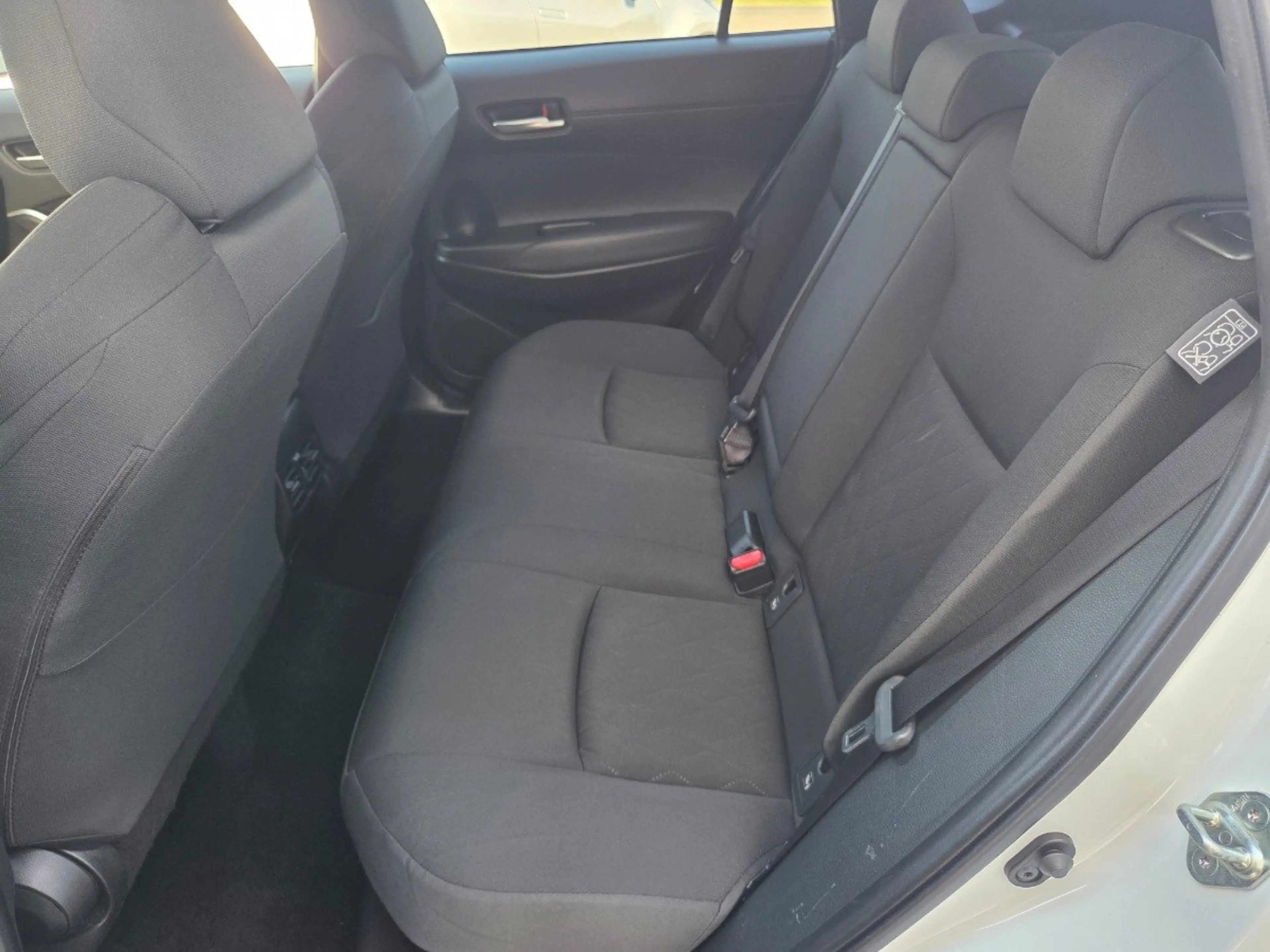 Toyota Corolla Cross 1.8 D FWD Team Deutschland ACC Navi — photo 10
