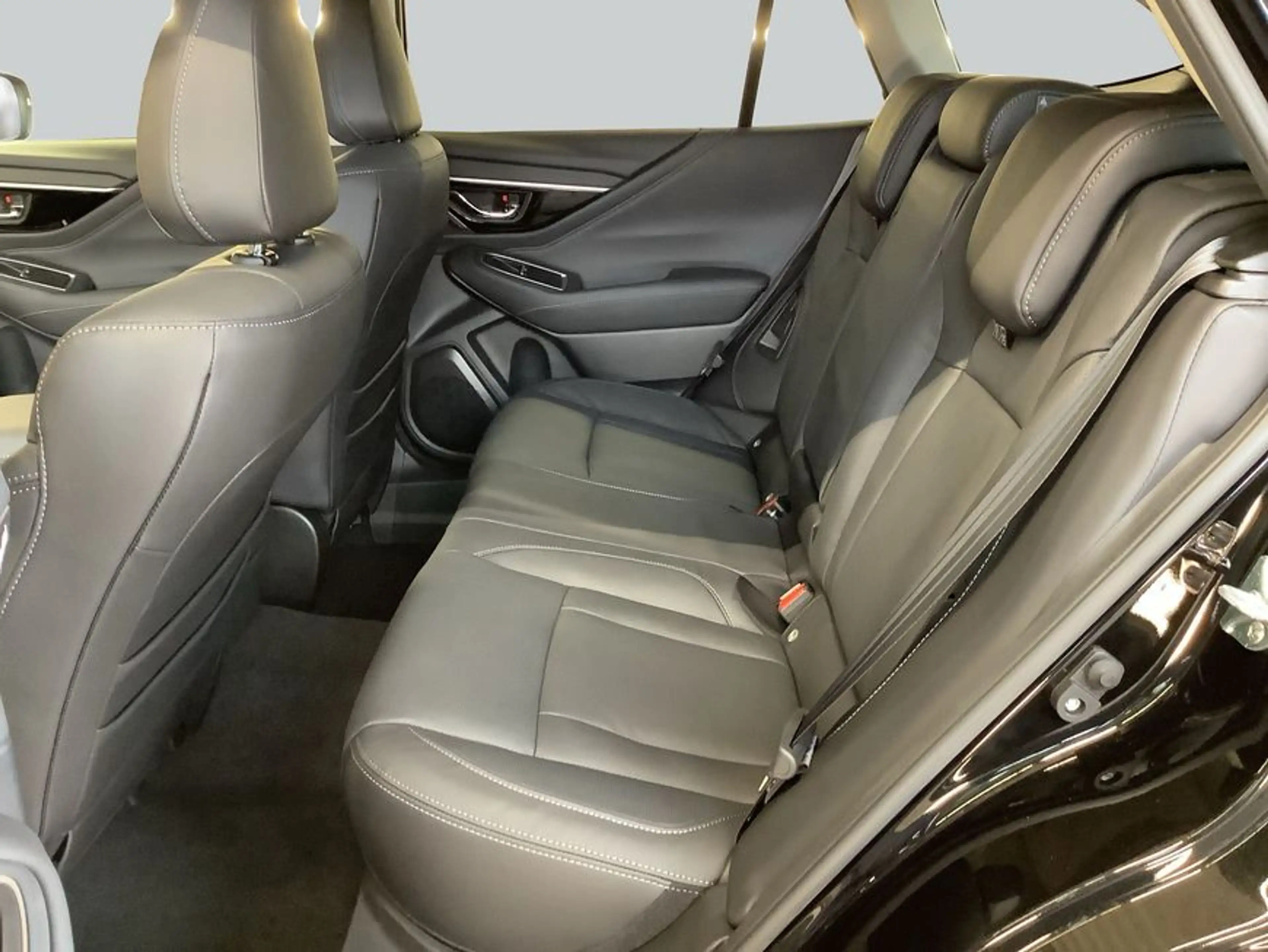 Subaru OUTBACK Outback 2.5i Lineartronic Platinum 124 kW, 5-türig — photo 9