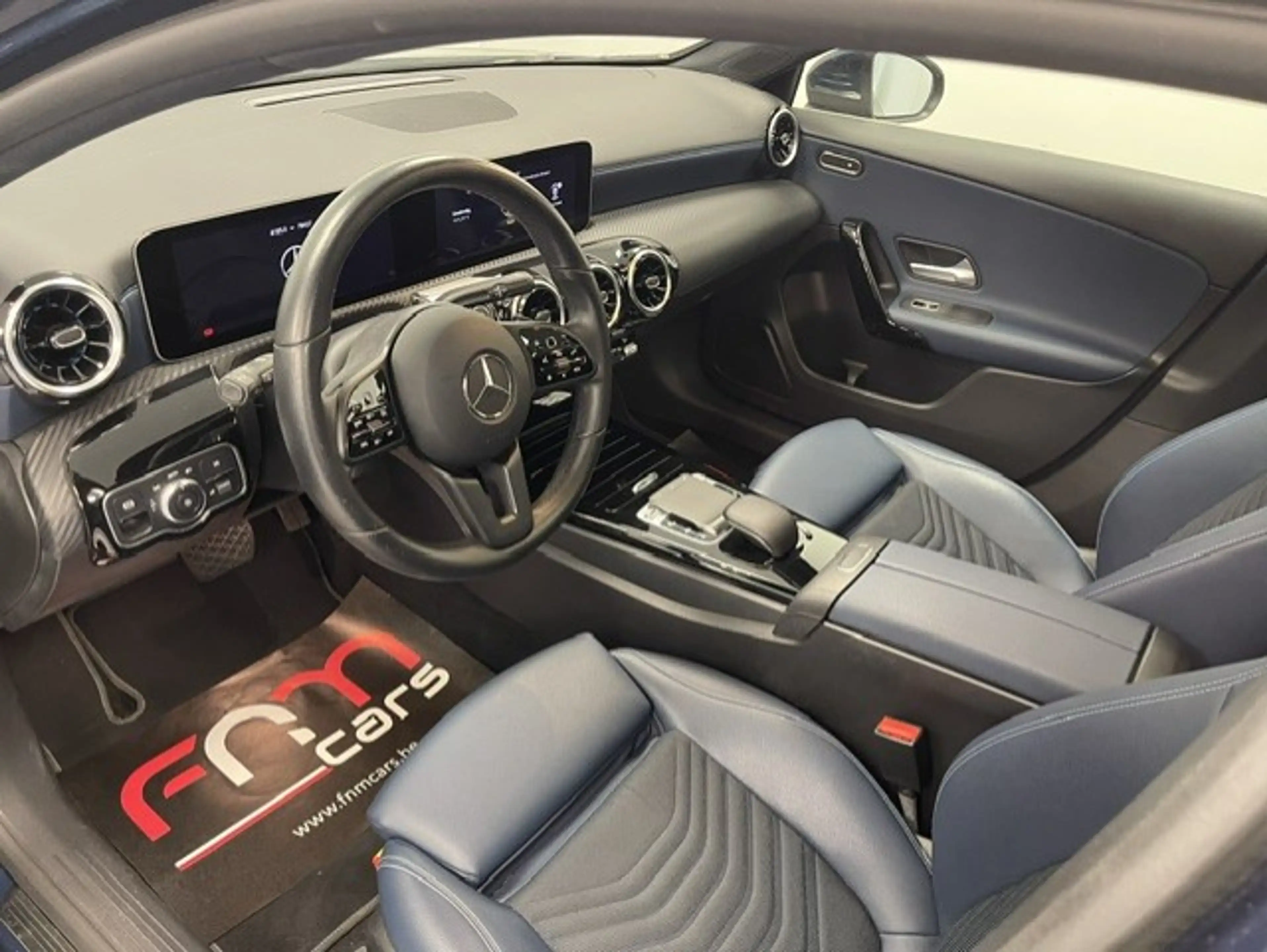 Mercedes-Benz A 180 180i benzine Automaat 78.000km Pano Leder Camera — photo 12