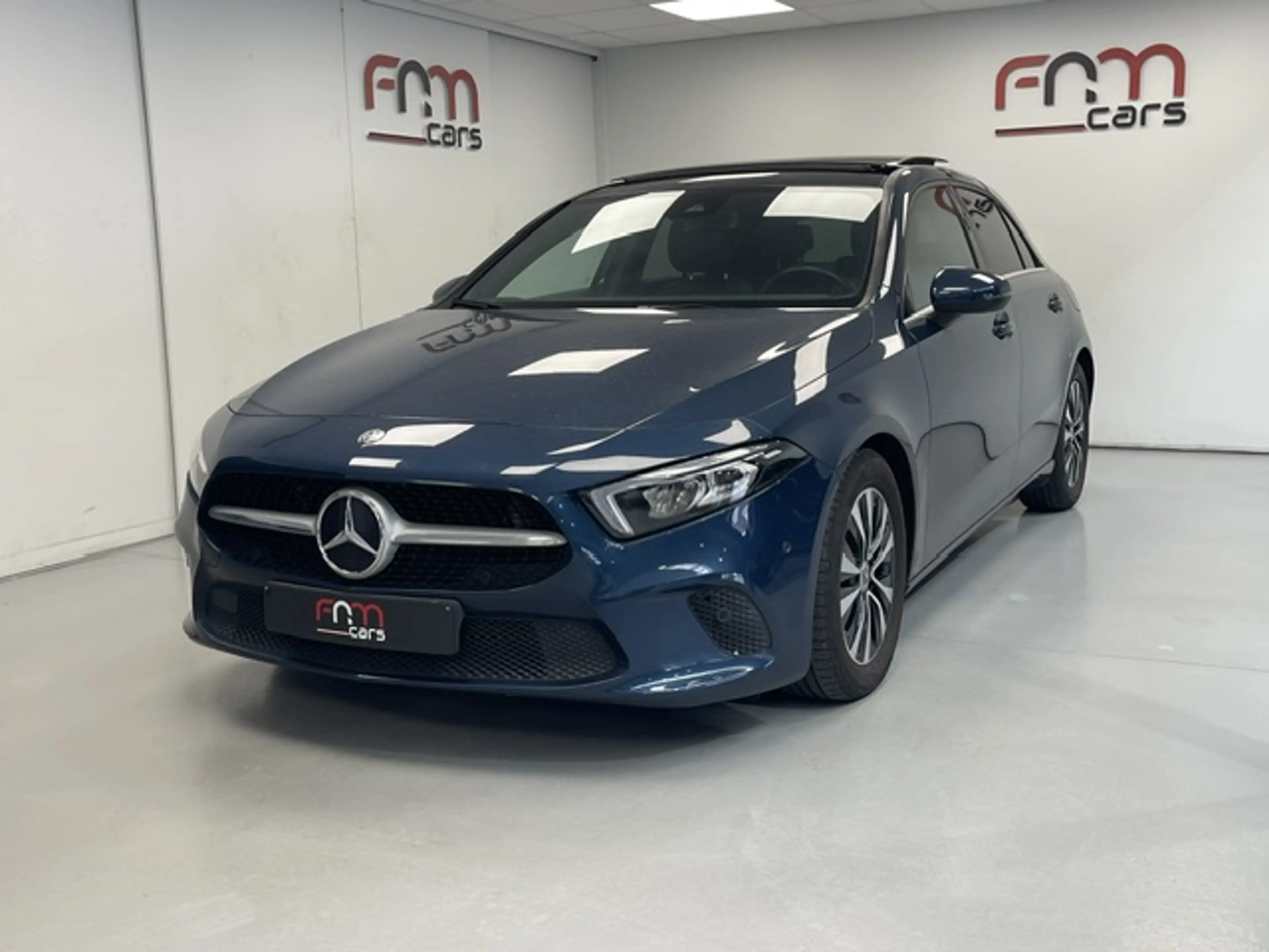 Mercedes-Benz A 180 180i benzine Automaat 78.000km Pano Leder Camera — photo 3