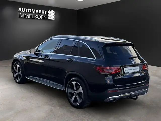 Mercedes-Benz GLC view 6
