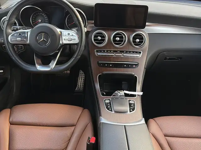 Mercedes-Benz GLC view 15