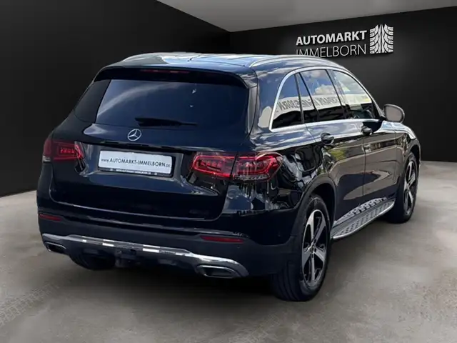 Mercedes-Benz GLC view 7