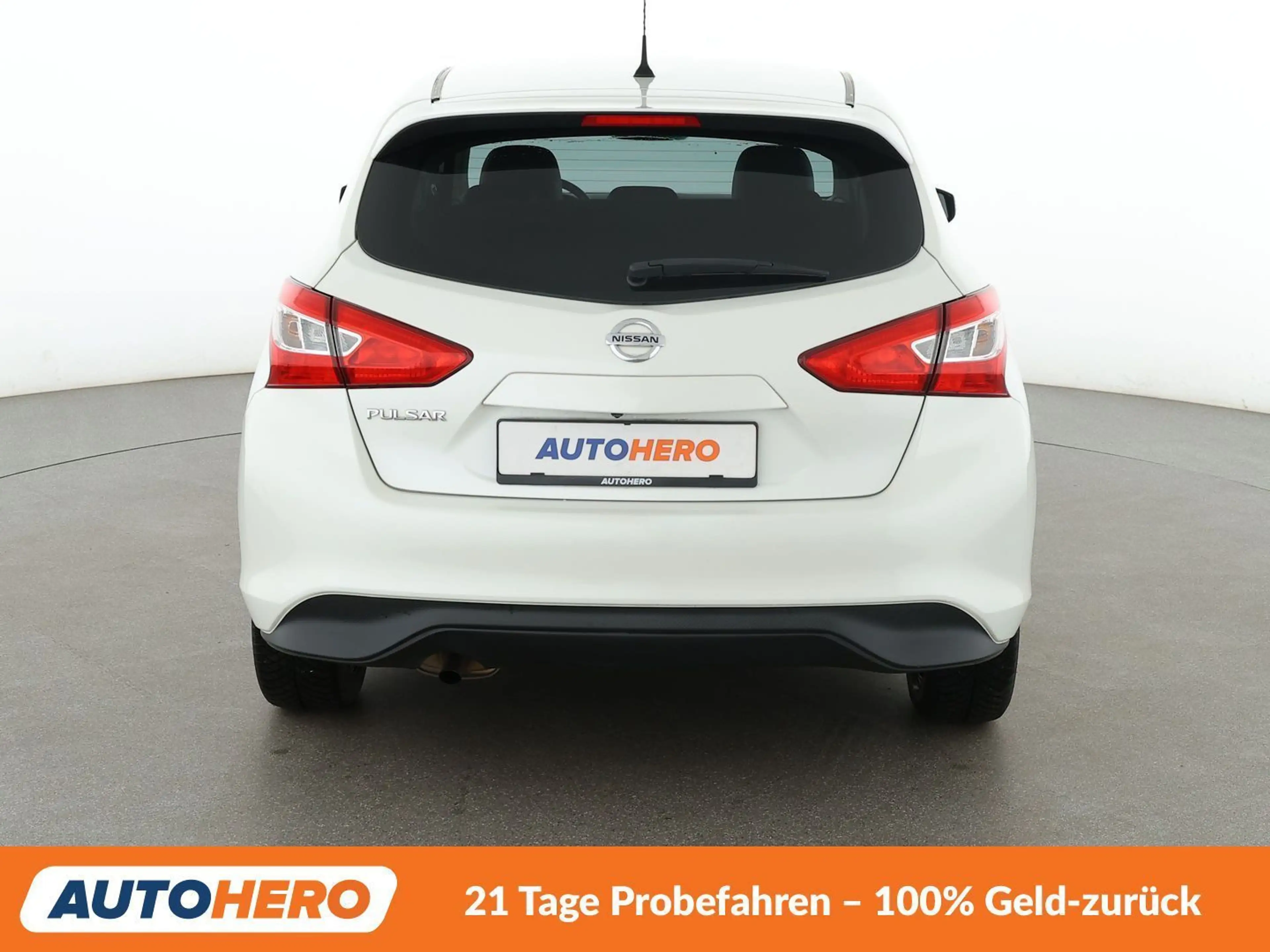 Nissan Pulsar 1.2 N-Connecta Aut.*NAVI*360*TEMPO* — photo 5