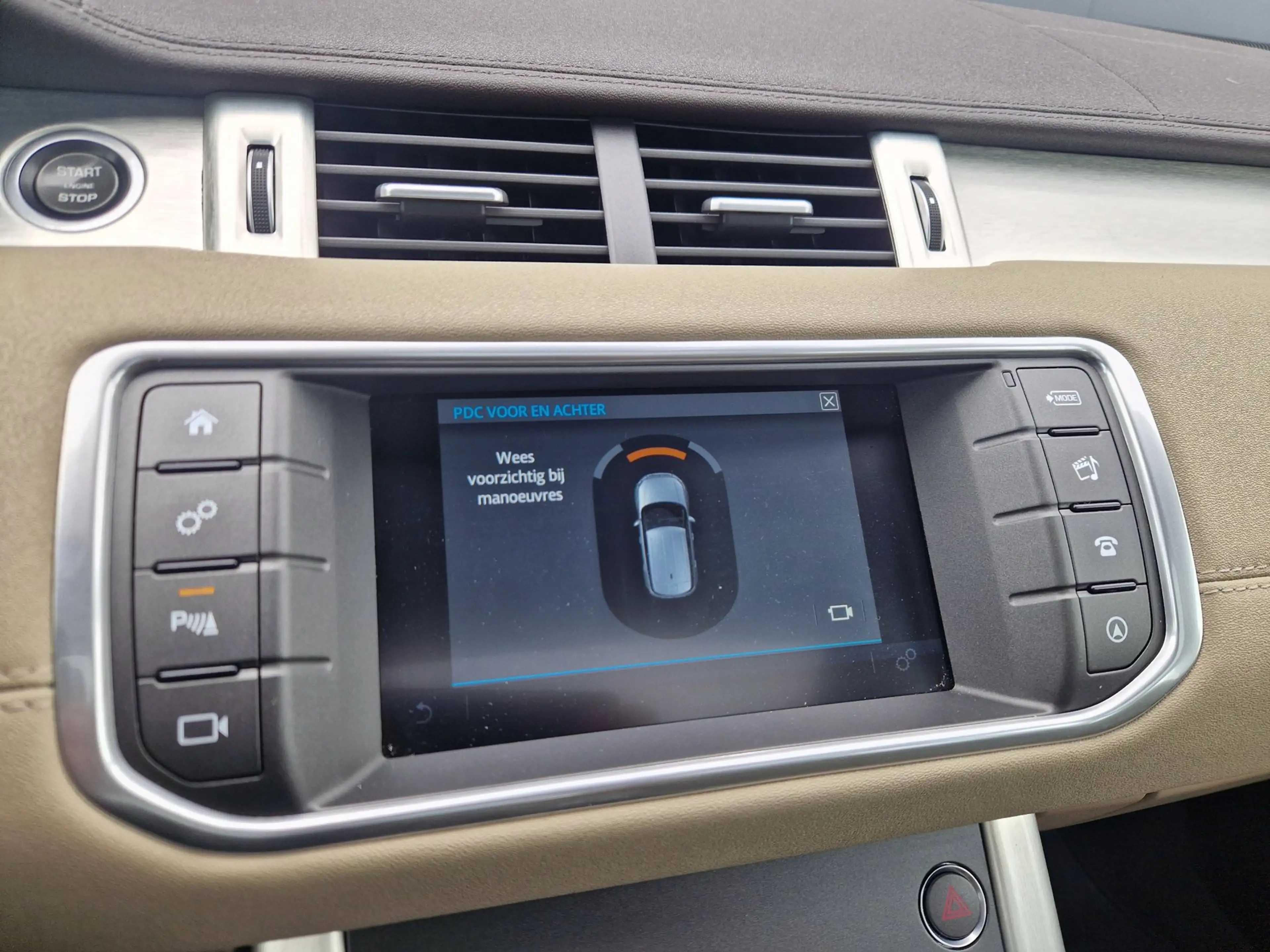 Land Rover Range Rover Evoque 2.0 eD4 Urban Series SE — photo 21