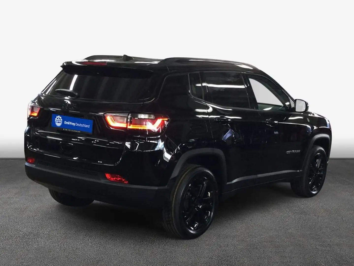 Jeep Compass 1.5 GSE T4 48V e-Hybrid Automatik North St Schwarz - 2