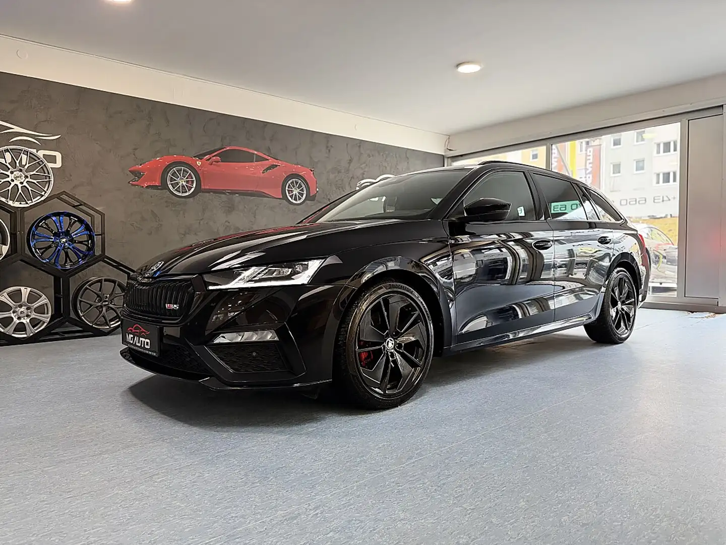 Skoda Octavia Kombi 2.0 TDI 4x4 RS DSG *HEAD-UP*SHZ*CANTON*AHK Schwarz - 1