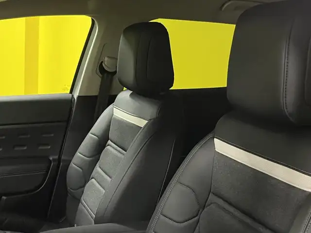 Citroen C5 Aircross view 2