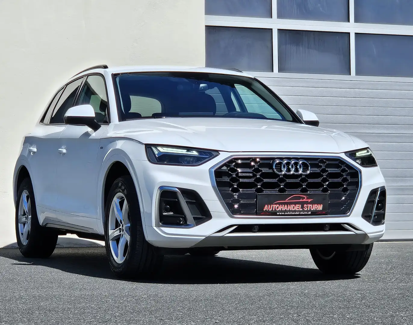 Audi Q5 40 TDI quattro S-line S-tronic *LED*AHK*Navi* - 1