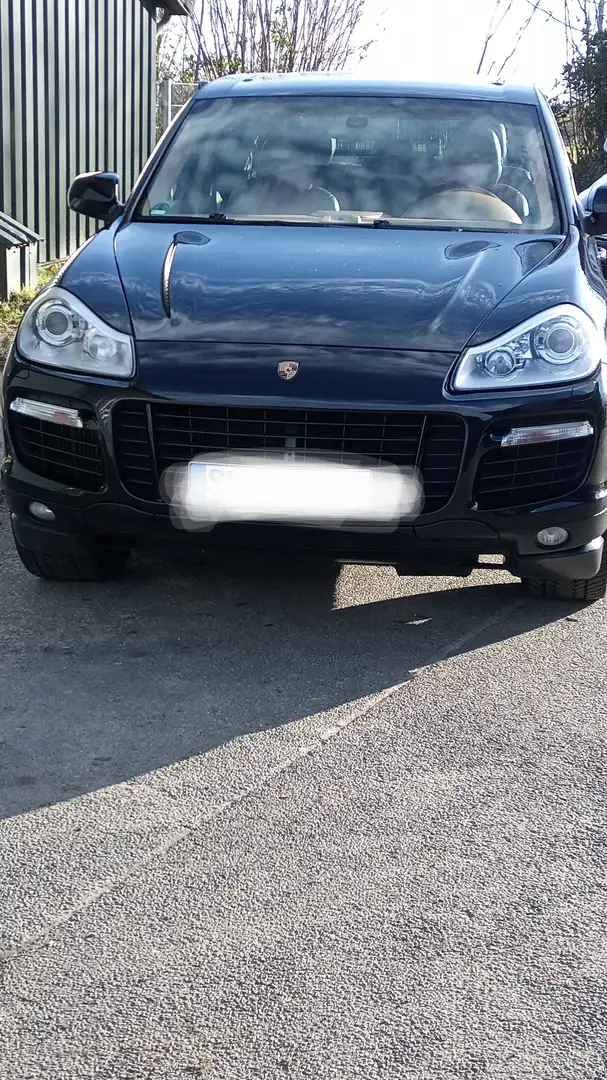 Porsche Cayenne Cayenne Turbo S Schwarz - 1