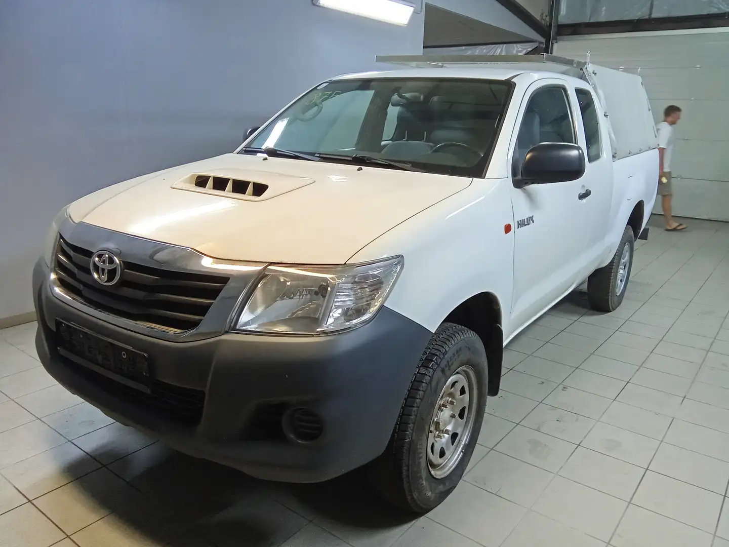 Toyota Hilux Single Cab 4x4 Weiß - 1