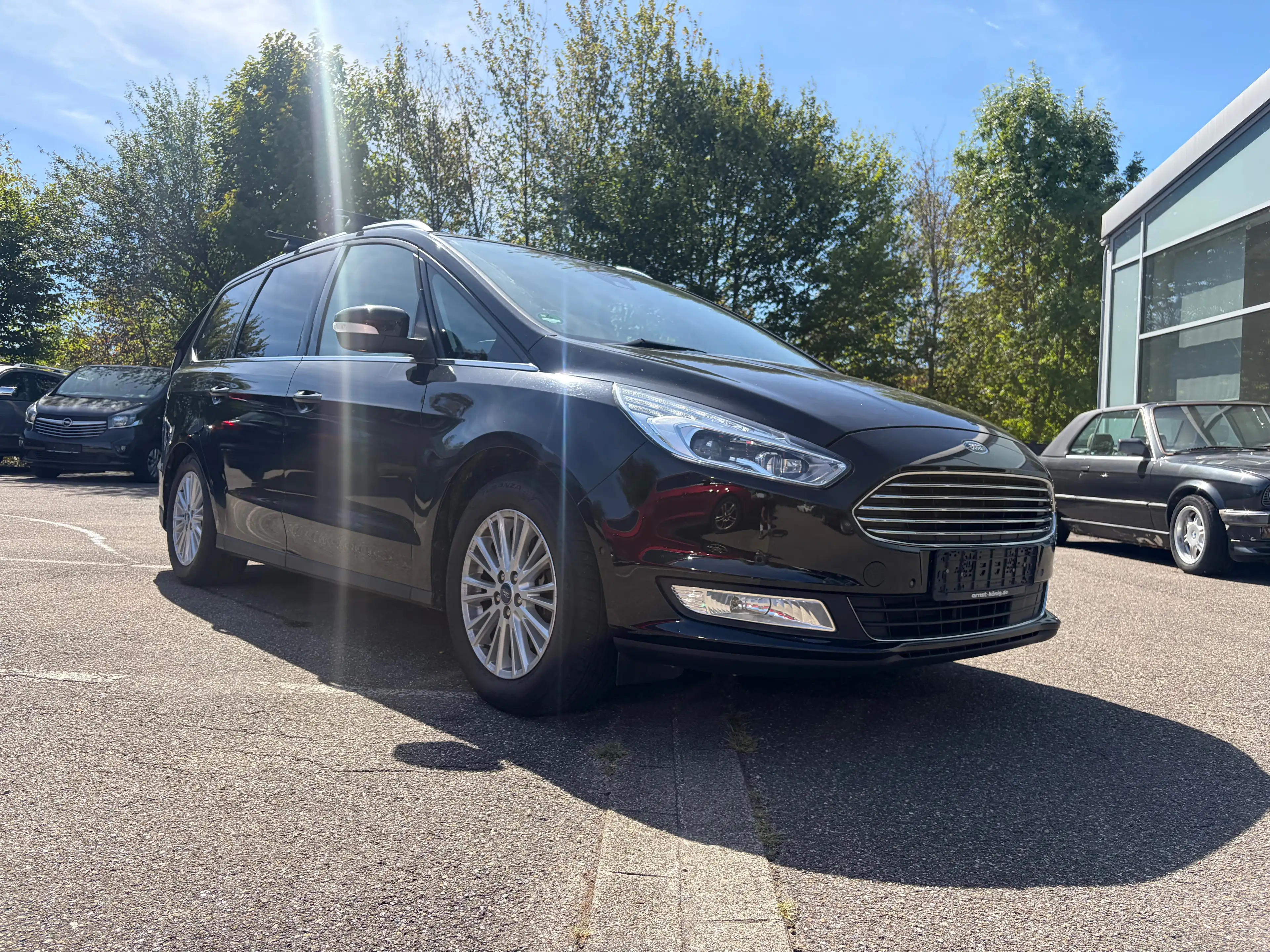 Ford Galaxy Titanium*7-SITZER*8-fach bereift* — photo 3