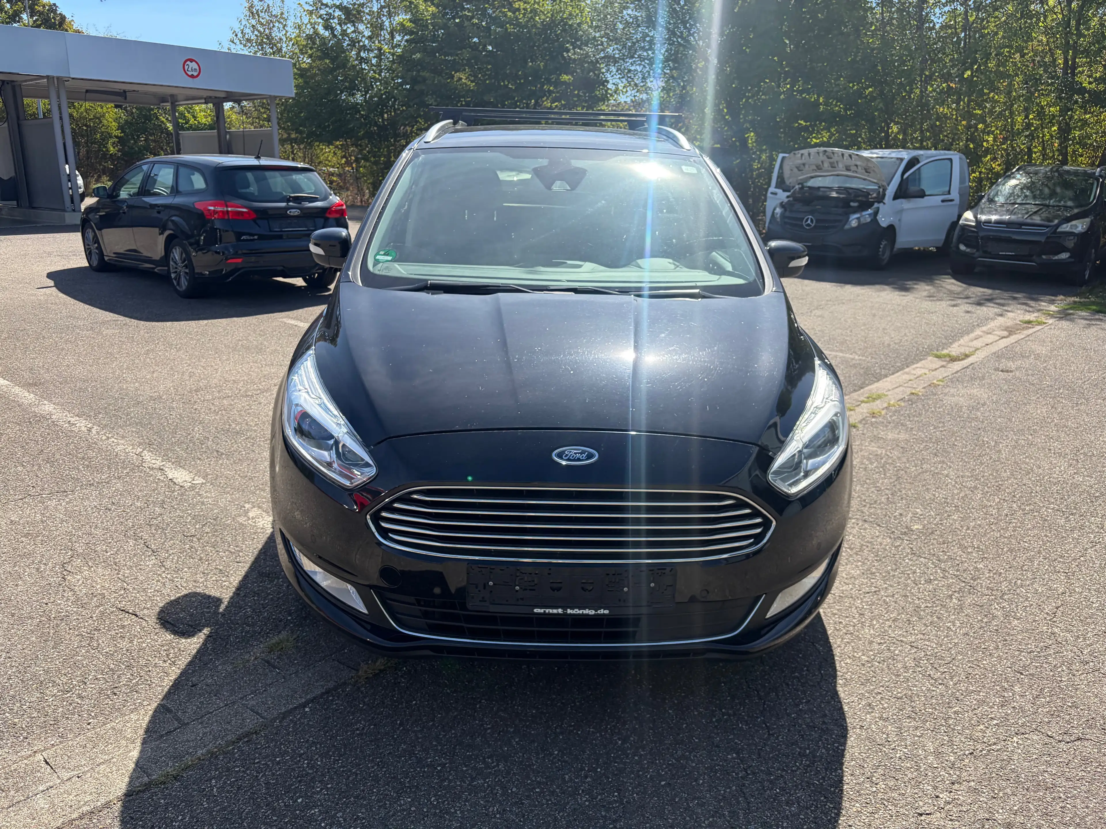 Ford Galaxy Titanium*7-SITZER*8-fach bereift* — photo 2