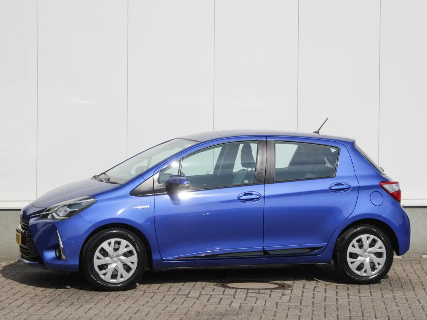 Toyota Yaris 1.5 Hybrid Active Automaat | Clima | Camera Blau - 2