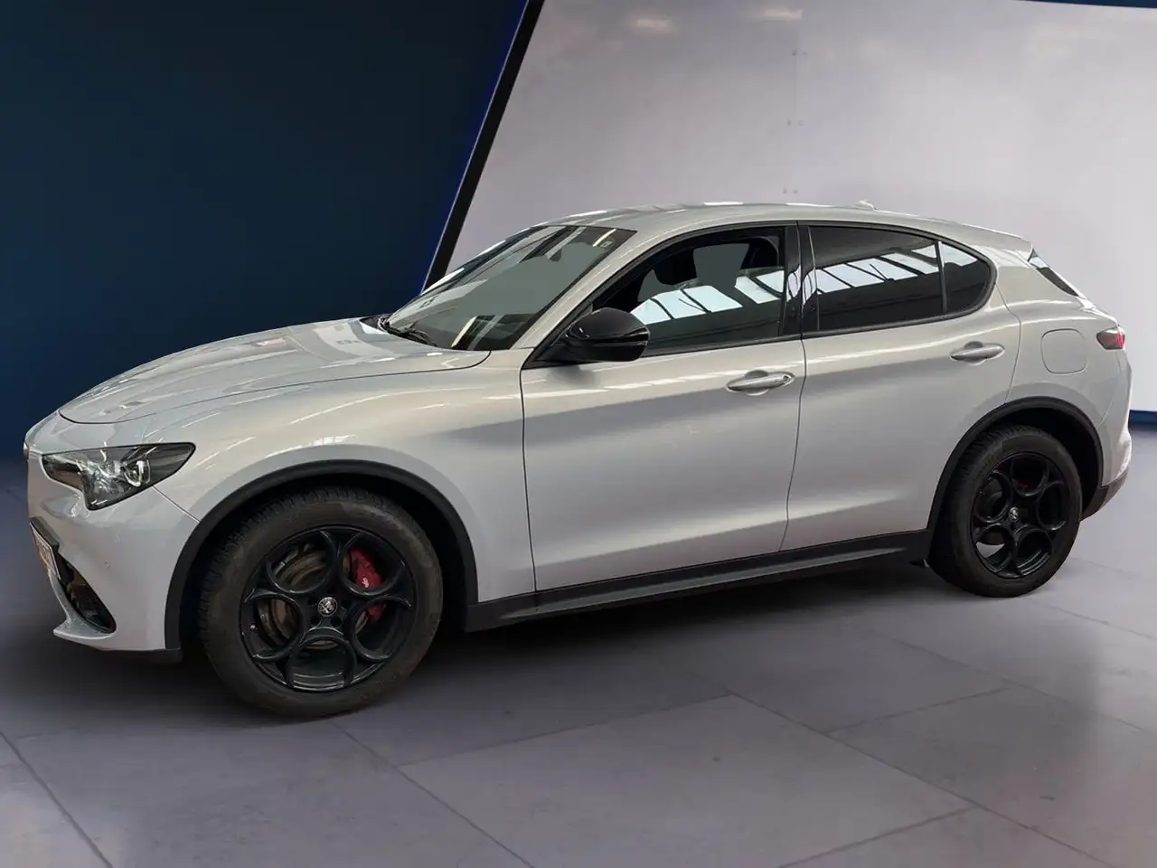 Alfa Romeo Stelvio 2023