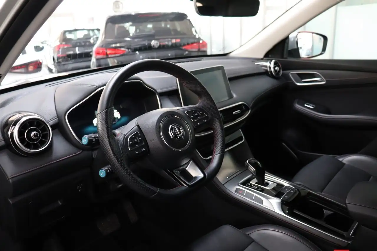 MG HS 1.5 AT Comfort Navi Leder SHZ Klima SOFORT 11
