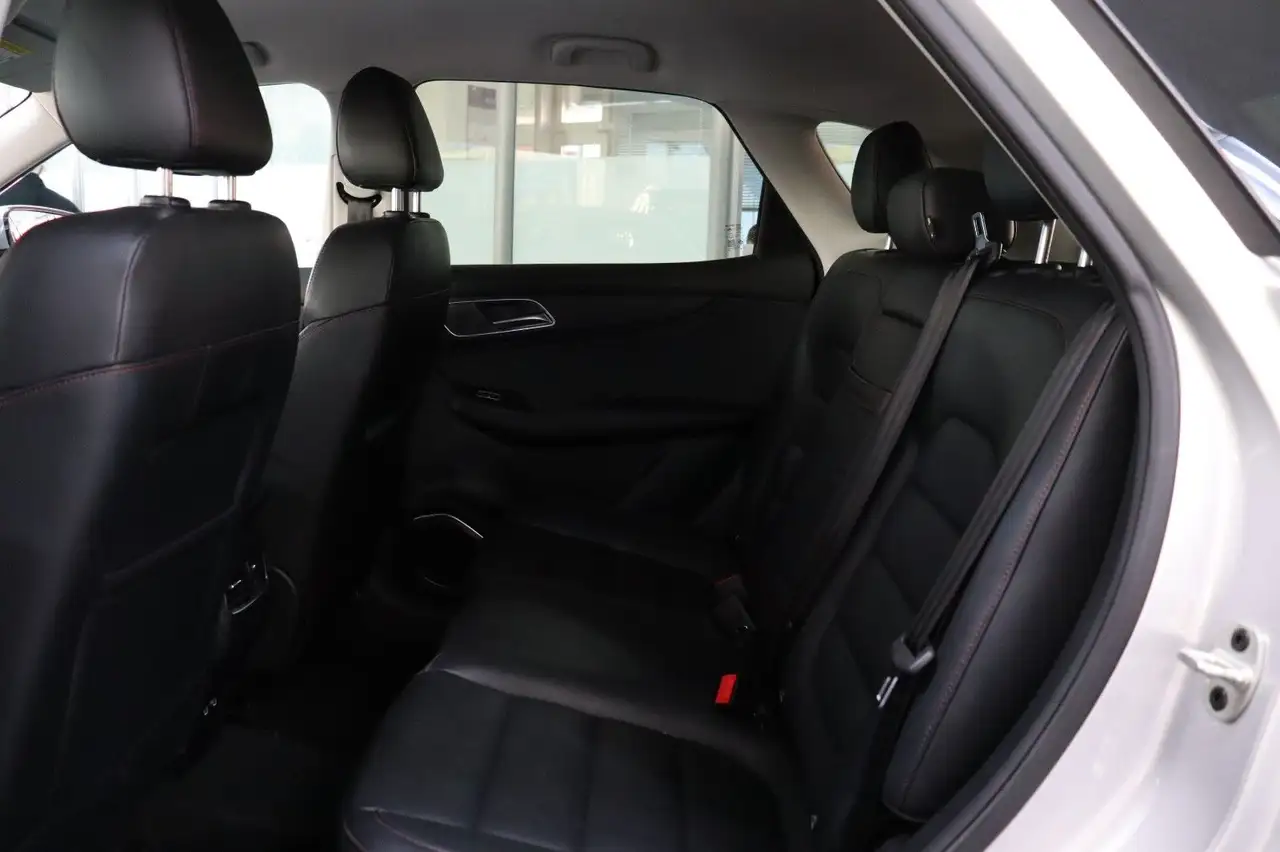 MG HS 1.5 AT Comfort Navi Leder SHZ Klima SOFORT 14
