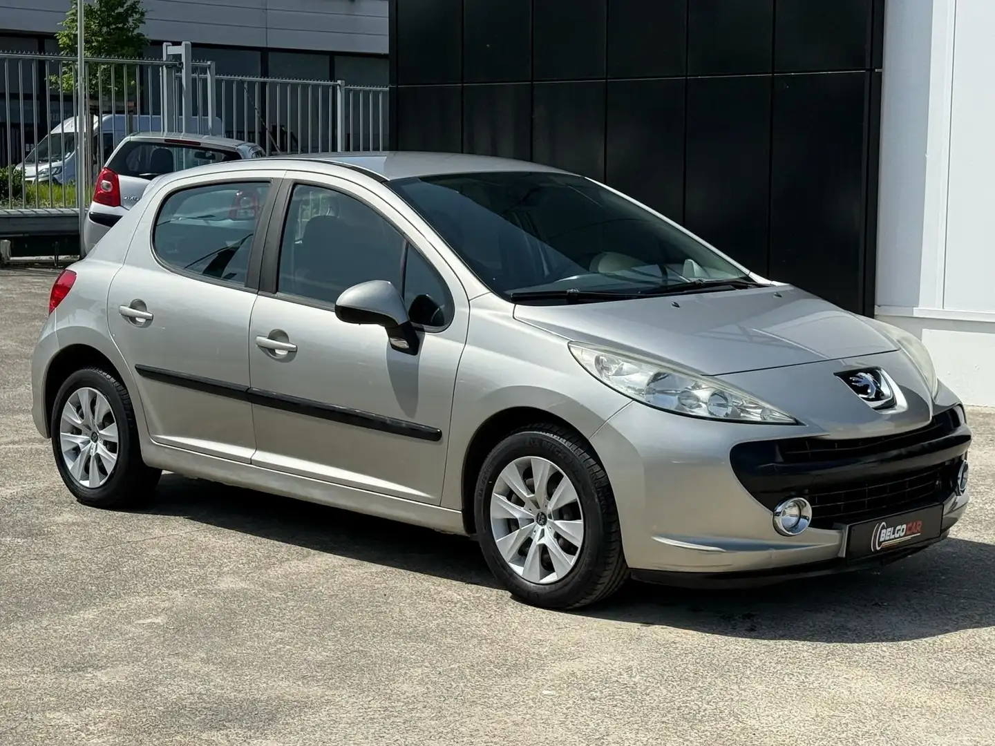 Peugeot 207 AUTOMATIQUE - AIRCO - CONTRÔLE TECHNIQUE OK Grijs - 1