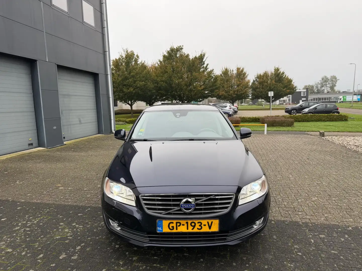 Volvo V70 2.0 D4 Classic Edition 2015 Diesel Bleu - 2