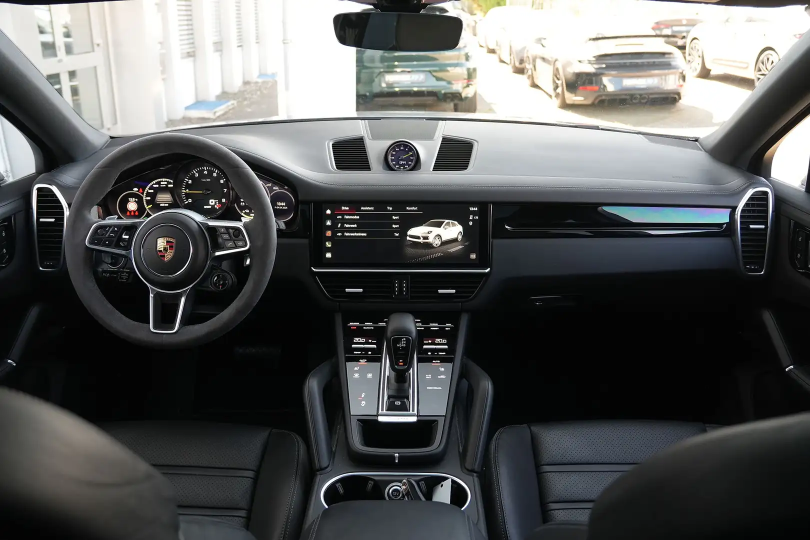Porsche Cayenne E-Hybrid Coupé SPORTDESIGN-ACC-AHK-BOSE-21RS Grau - 2