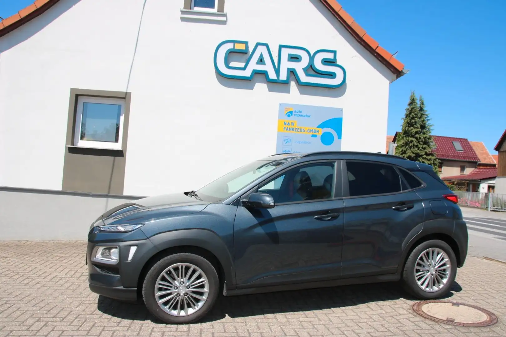 Hyundai KONA Style 4WD Grau - 1