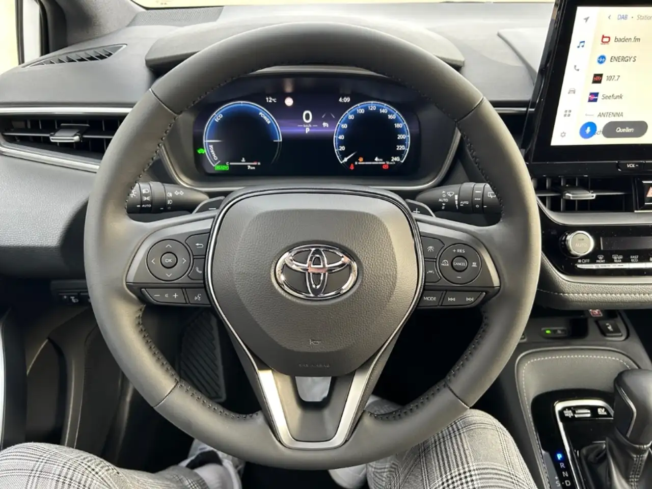 Toyota Corolla Touring Sports Hybrid 2,0L Teamplayer 16