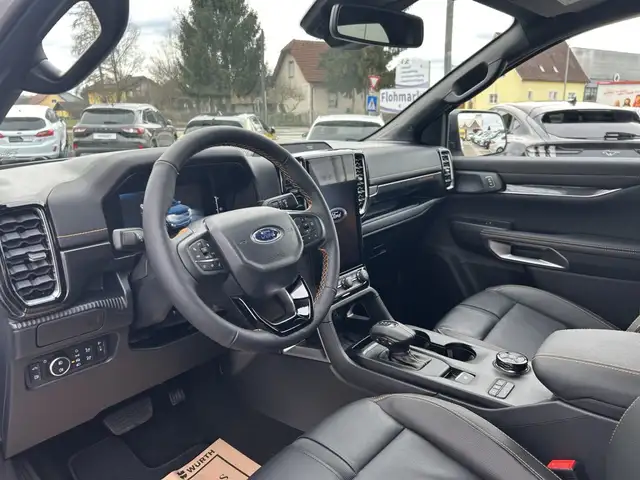 Ford Ranger Wildtrak DOKA 2.3l EcoBoost PHEV 281PS 4WD Automatik Ansicht 12