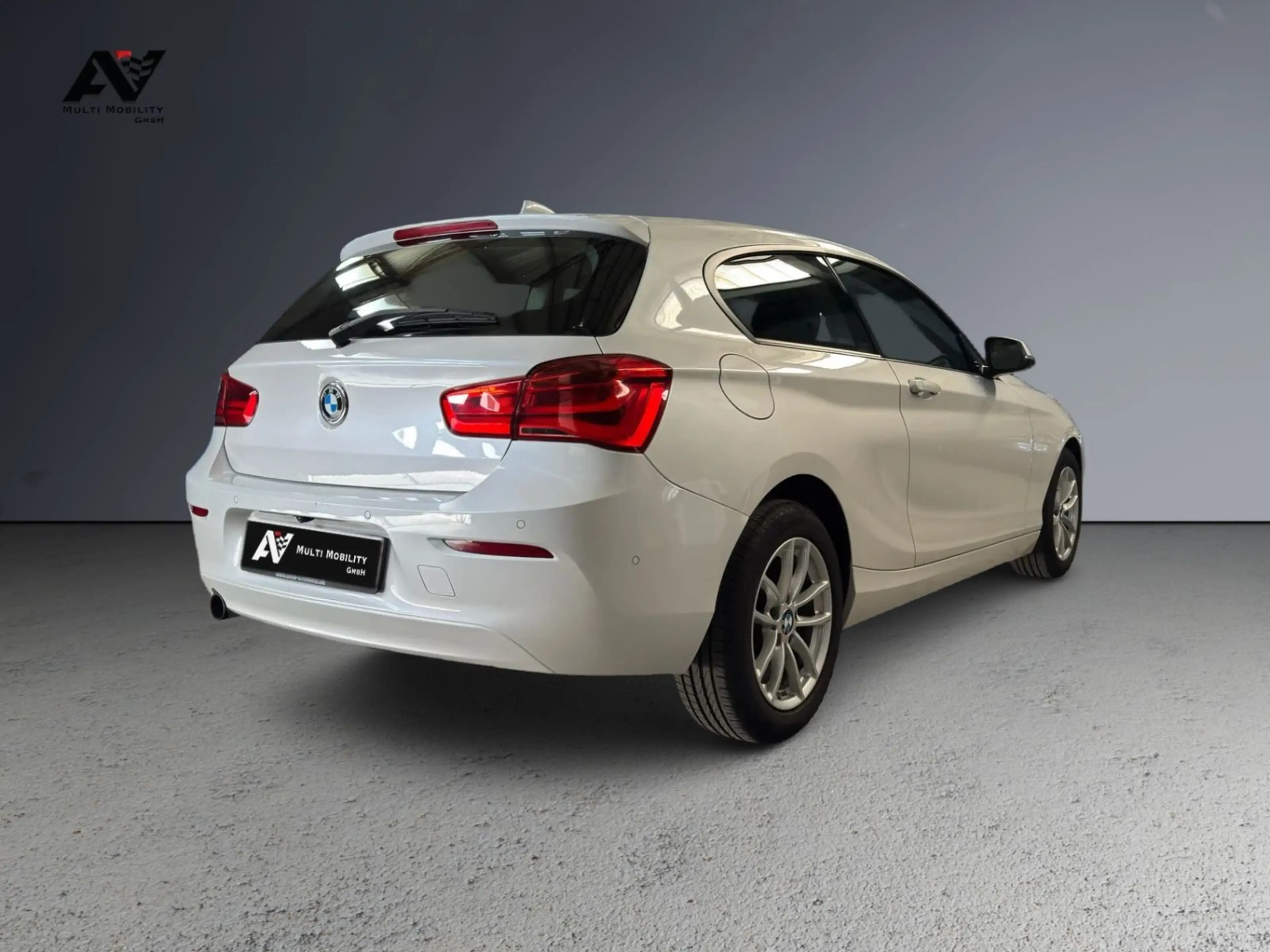 BMW 118 Lim. 118 i Adv. LED/Schiebedach/Memory/SHZ/SpurH — photo 5