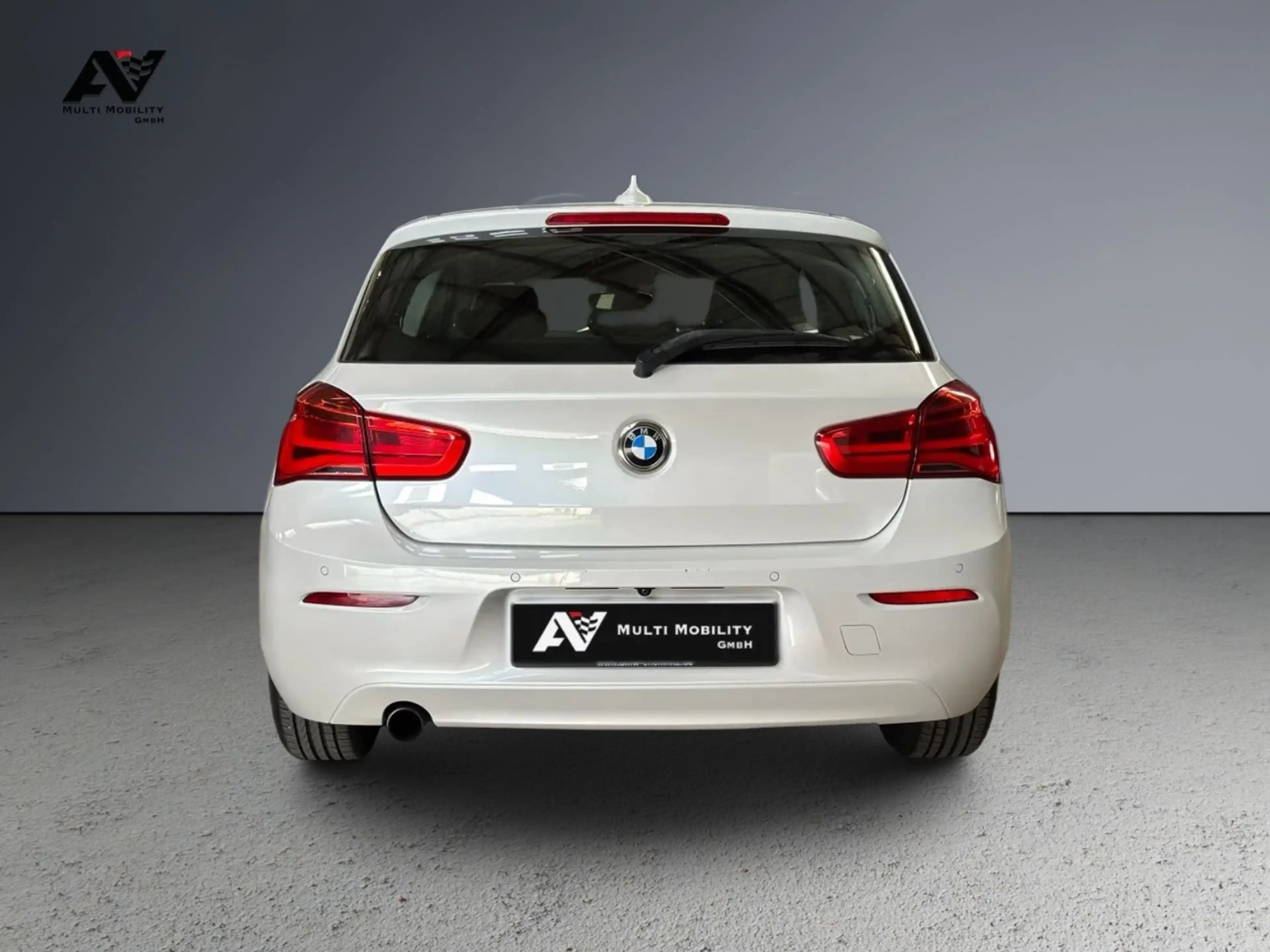 BMW 118 Lim. 118 i Adv. LED/Schiebedach/Memory/SHZ/SpurH — photo 4