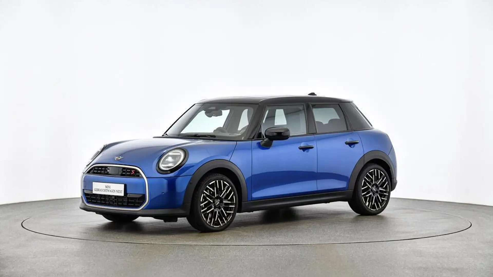 MINI Cooper S Favoured Trim Blau - 1