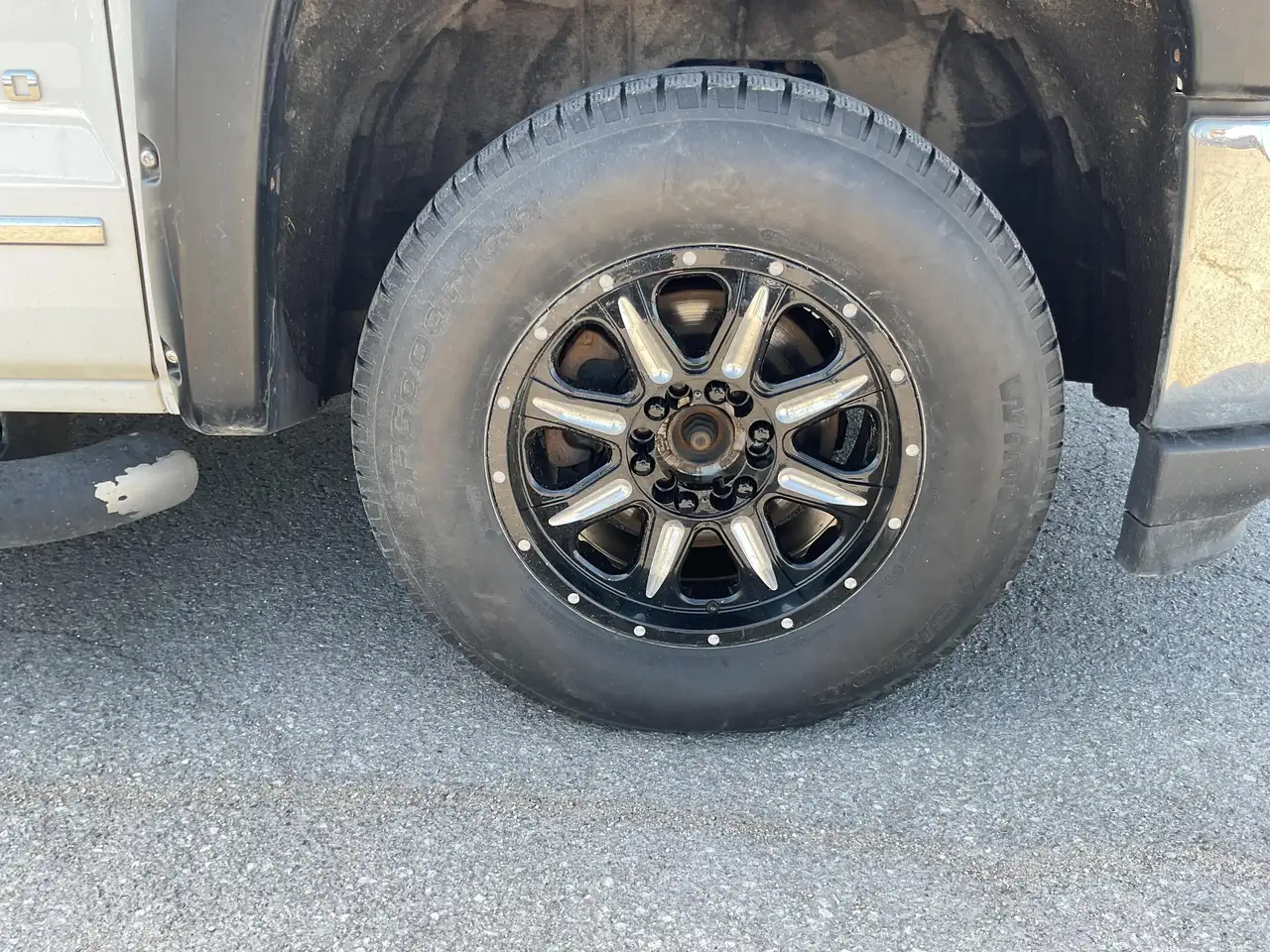 Chevrolet Silverado 1500 снимка Chevrolet Silverado 1500