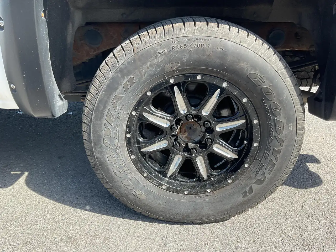 Chevrolet Silverado 1500 снимка Chevrolet Silverado 1500