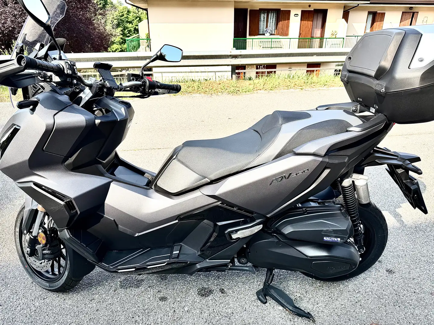 Honda ADV 350 Nero - 1