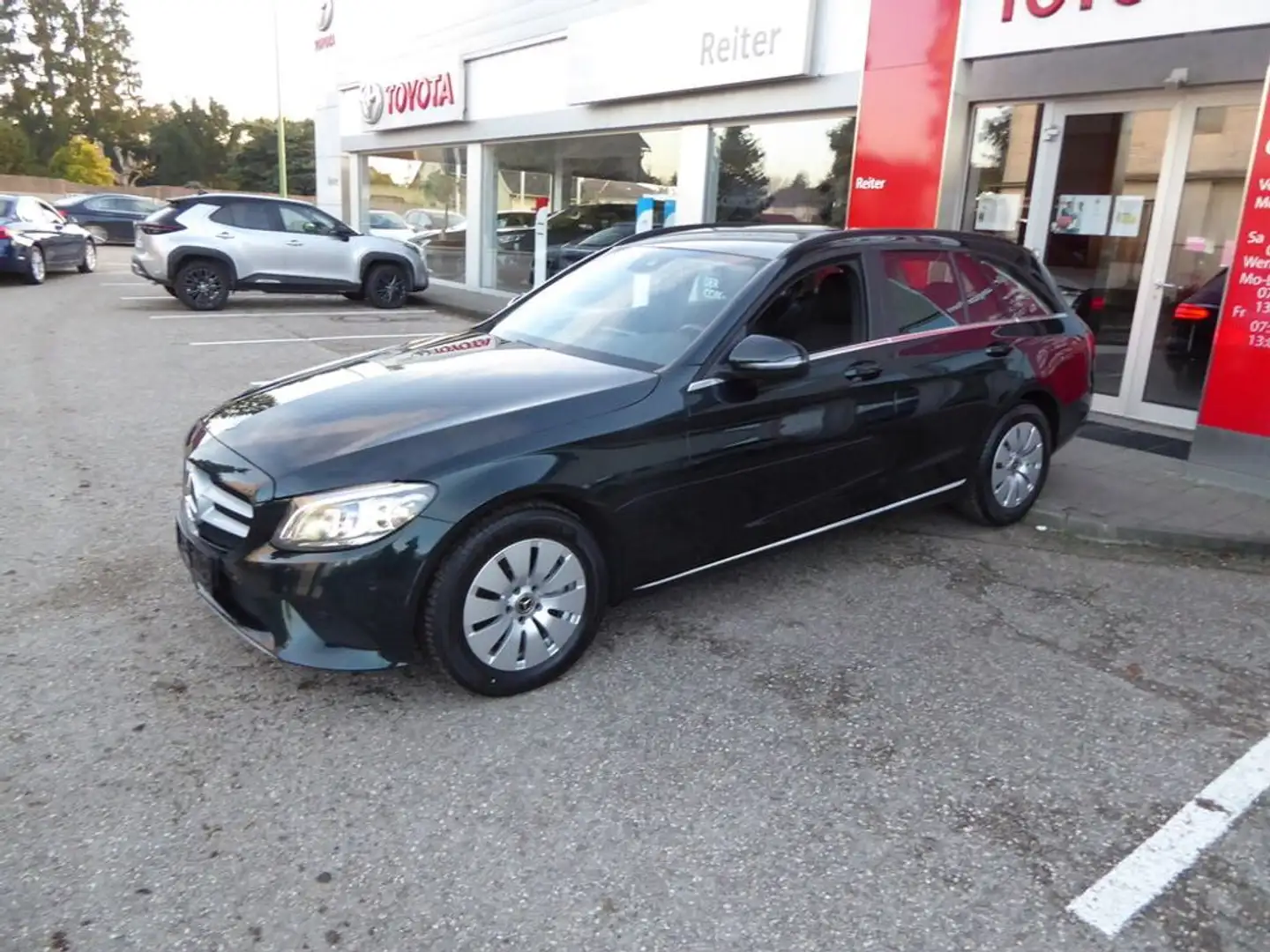 Mercedes-Benz C 220 T d Aut. *LED*NAVI*KAMERA* Grün - 2