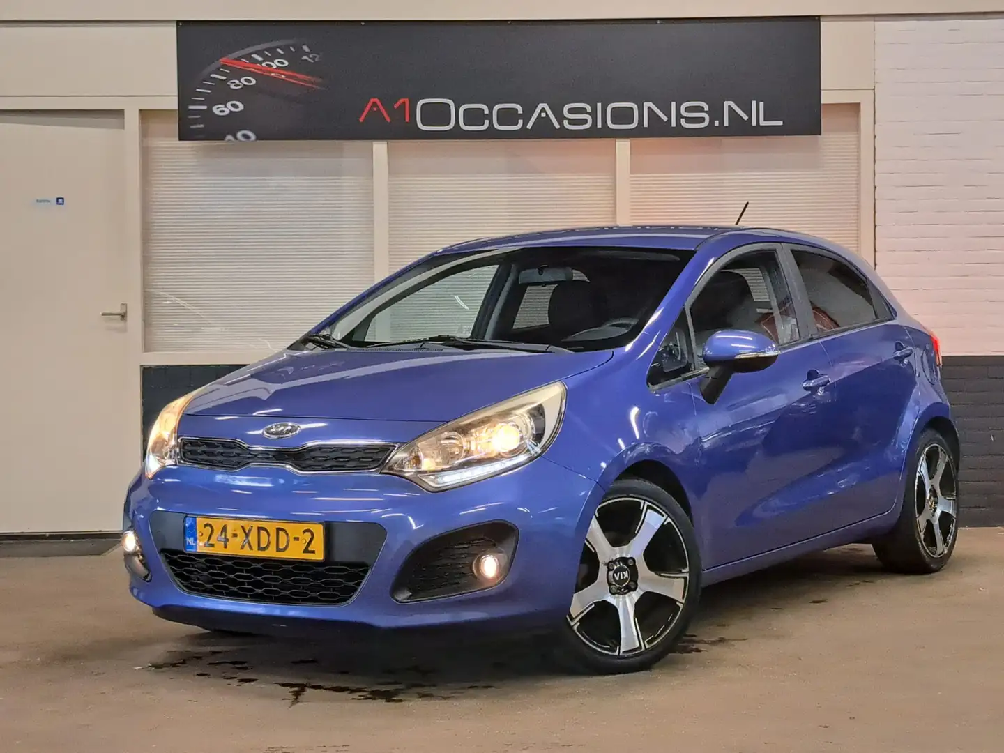 Kia Rio 1.2 CVVT Plus Pack Blau - 2