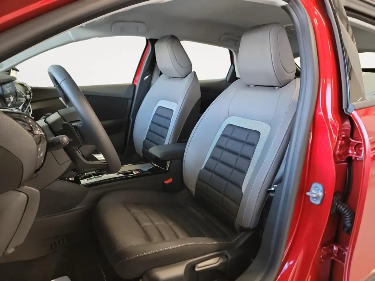 Citroen C4 2026 — фото 12