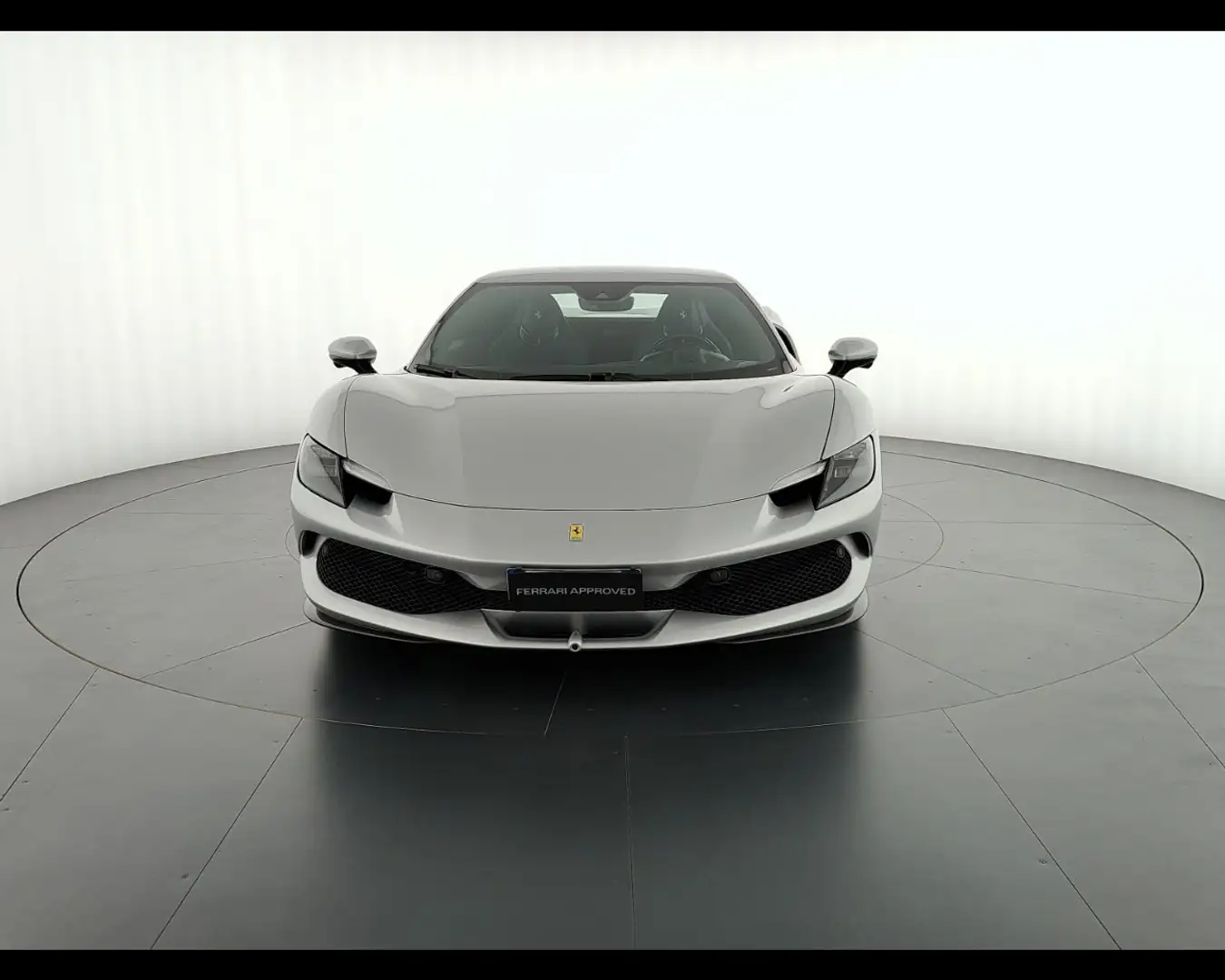 Ferrari 296 GTB 3.0 Zilver - 2
