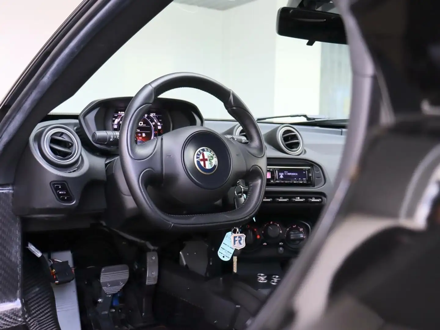 Alfa Romeo 4C 1750TBI TCT | Volledige onderhoud historie | 240 P Zwart - 2