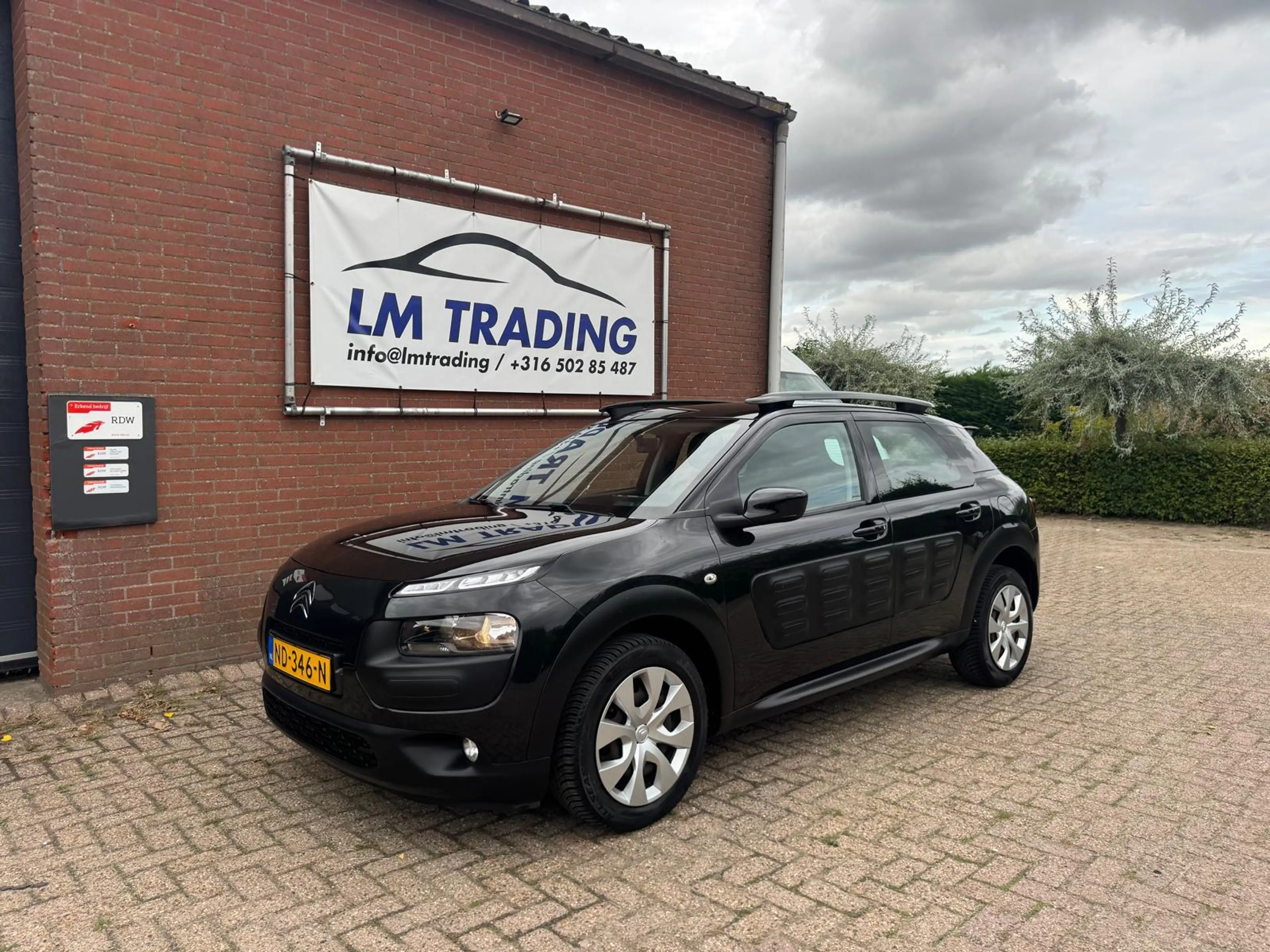 Citroen C4 Cactus 1.2 PureTech Feel 2 SLEUTELS + BOEKJES NAP! — photo 2